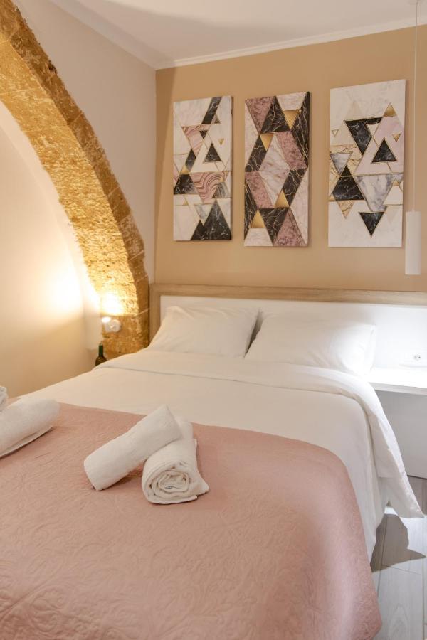 Mitos Cozy Rooms Chania  Buitenkant foto